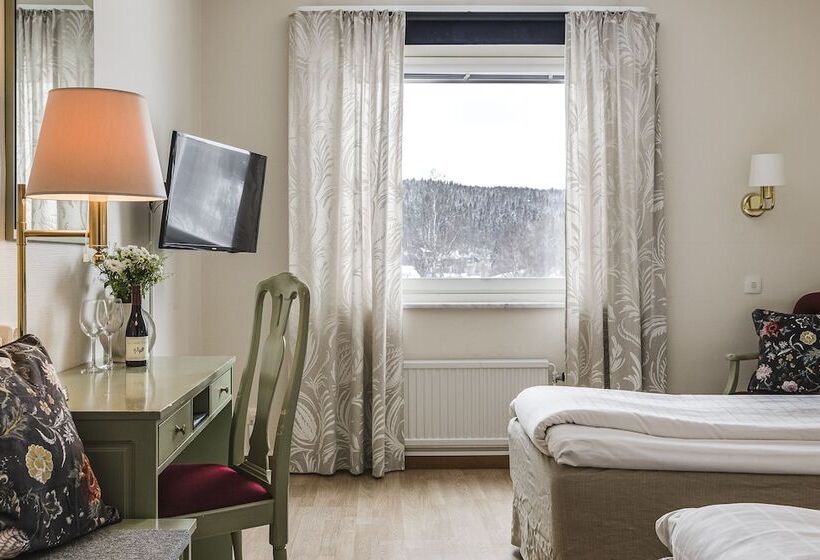 Номер Стандарт, L Kramm