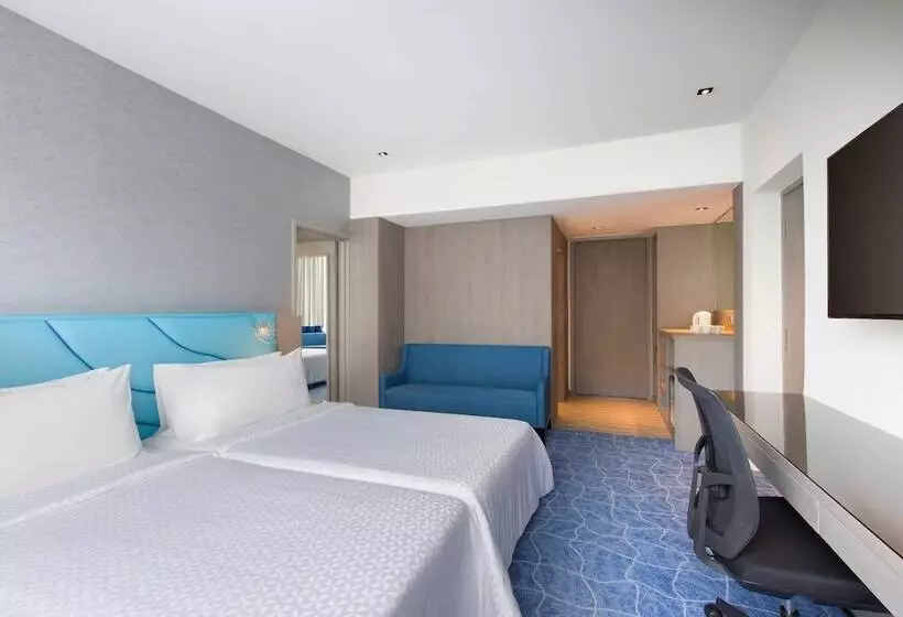 اتاق خانوادگی, Four Points By Sheraton Singapore, Riverview