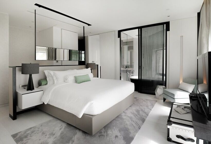 اتاق استاندارد, Naumi