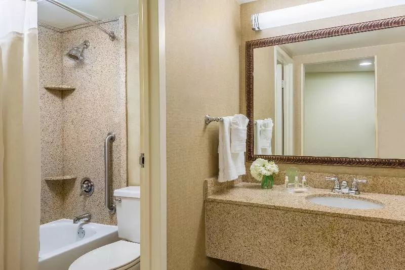 اتاق استاندارد, Profilhotels Opera