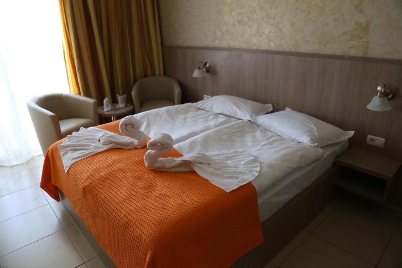 غرفة قياسية, Piccadilly