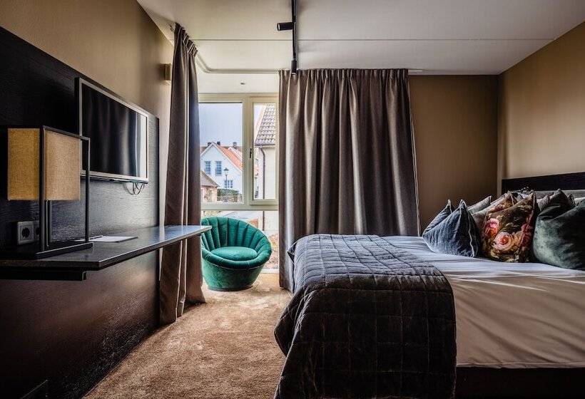 スタンダードルーム, Skansen Båstad