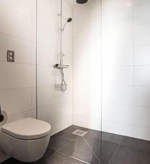 オーシャンビュースタンダードルーム, Skansen Båstad