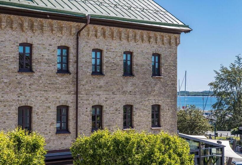 スイート, Skansen Båstad