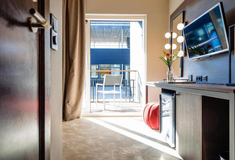 バルコニー付きシングルスタンダードルーム, Skansen Båstad