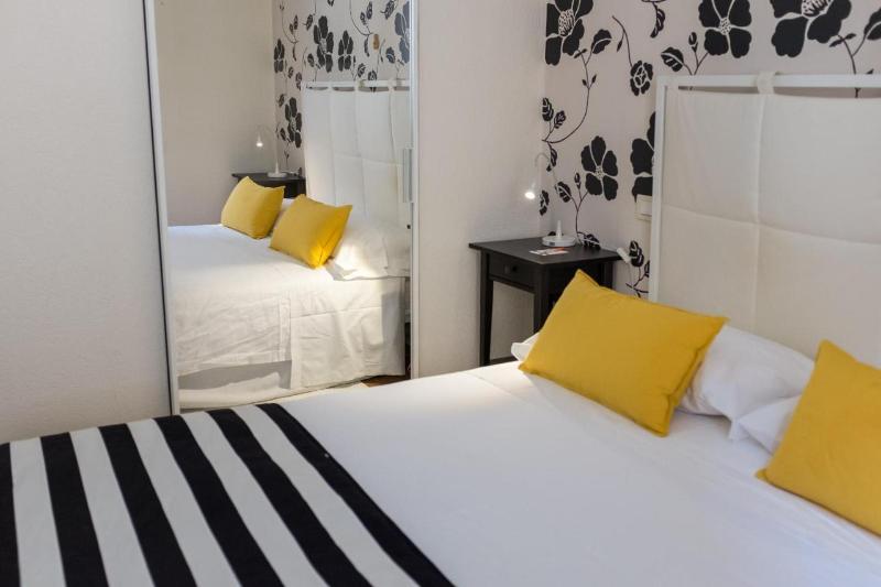 اتاق کلاسیک, Titano