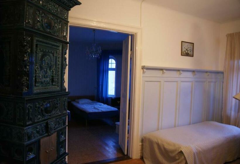 Семейный Номер, Wellingehus