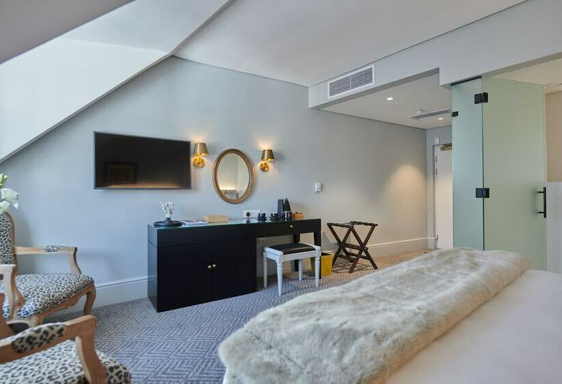 اتاق استاندارد, The Winchester Hotel By Newmark