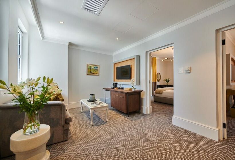 Family Suite, The Winchester Hotel By Newmark