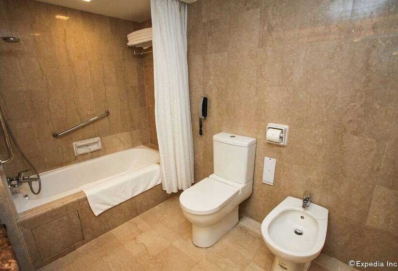 اتاق پریمیوم چهارنفره, York