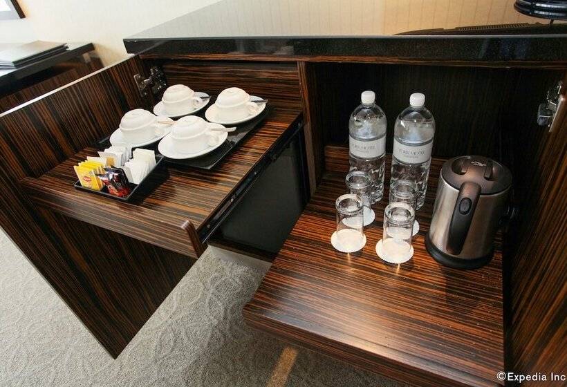 اتاق پریمیوم چهارنفره, York