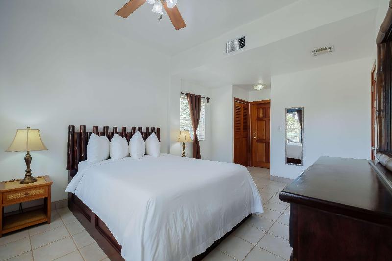 اتاق پریمیوم چهارنفره, York