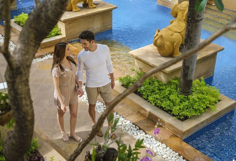 스탠다드 룸 1층, Holiday Inn Resort Phuket, An Ihg