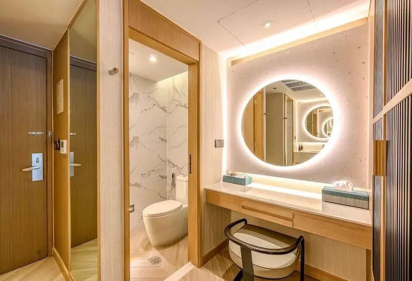 シティビュープレミアムルーム, Holiday Inn Resort Phuket, An Ihg