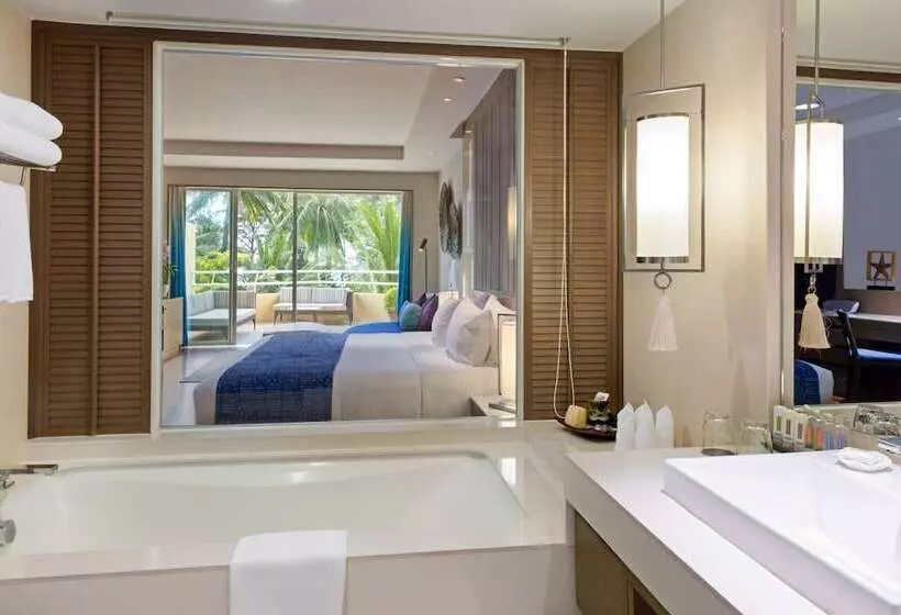プールビュースイート, Holiday Inn Resort Phuket, An Ihg