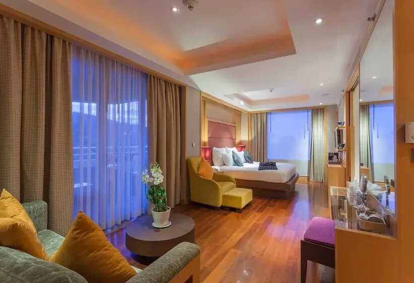 オーシャンビュースイート, Holiday Inn Resort Phuket, An Ihg