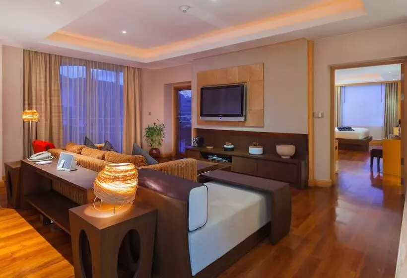 オーシャンビュースイート, Holiday Inn Resort Phuket, An Ihg
