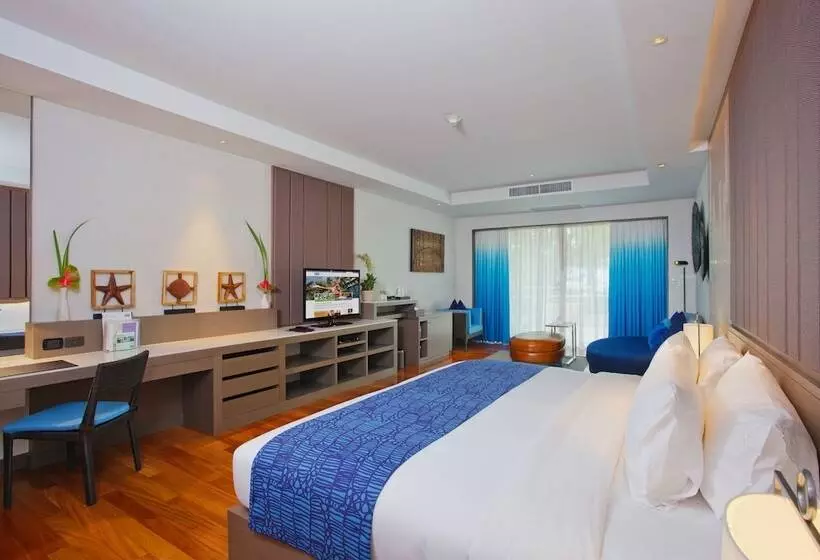プールビュースイート, Holiday Inn Resort Phuket, An Ihg