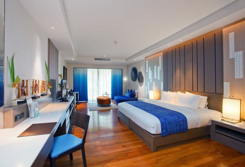 풀장 전망 스위트, Holiday Inn Resort Phuket, An Ihg