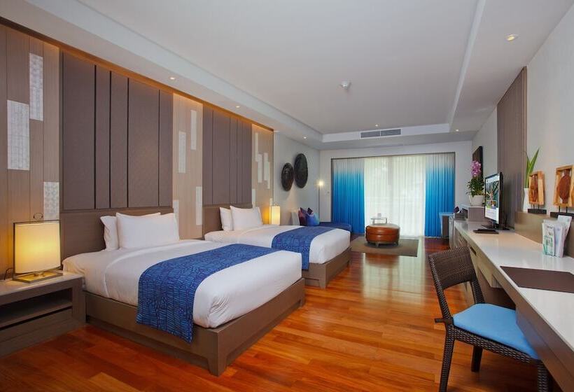 풀장 전망 스위트, Holiday Inn Resort Phuket, An Ihg