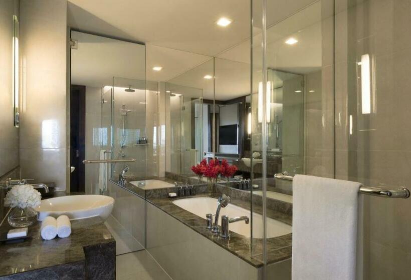 디럭스 룸, Anantara Riverside Bangkok Resort