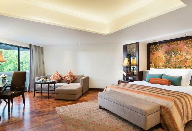 디럭스 주니어 스위트, Anantara Riverside Bangkok Resort