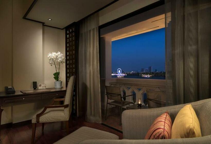 디럭스 룸, Anantara Riverside Bangkok Resort