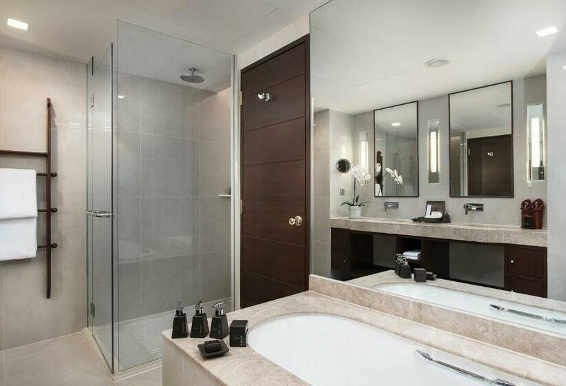 강 전망 스위트, Anantara Riverside Bangkok Resort