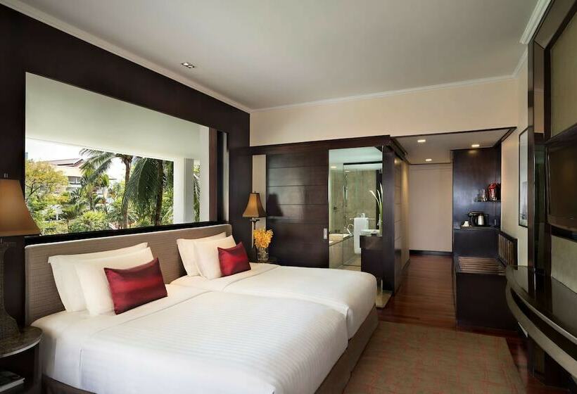 디럭스 주니어 스위트, Anantara Riverside Bangkok Resort