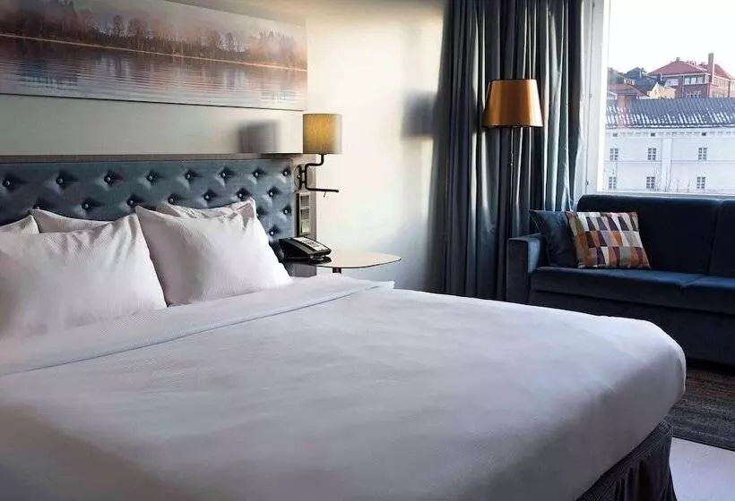 اتاق استاندارد با تخت دوبل, Hilton Helsinki Strand