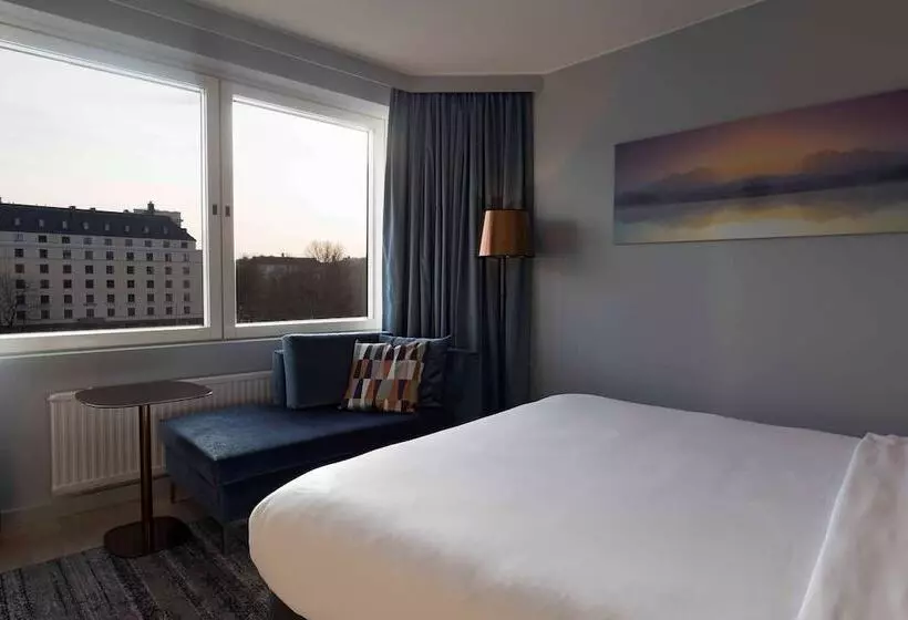 اتاق استاندارد با تخت دوبل, Hilton Helsinki Strand