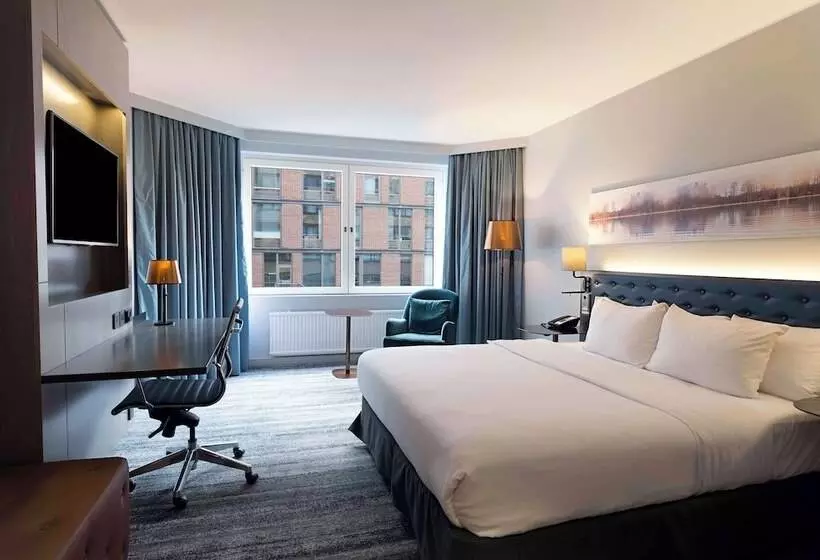 اتاق استاندارد با تخت دوبل, Hilton Helsinki Strand