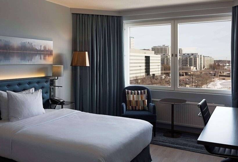 Номер Стандарт, Hilton Helsinki Strand