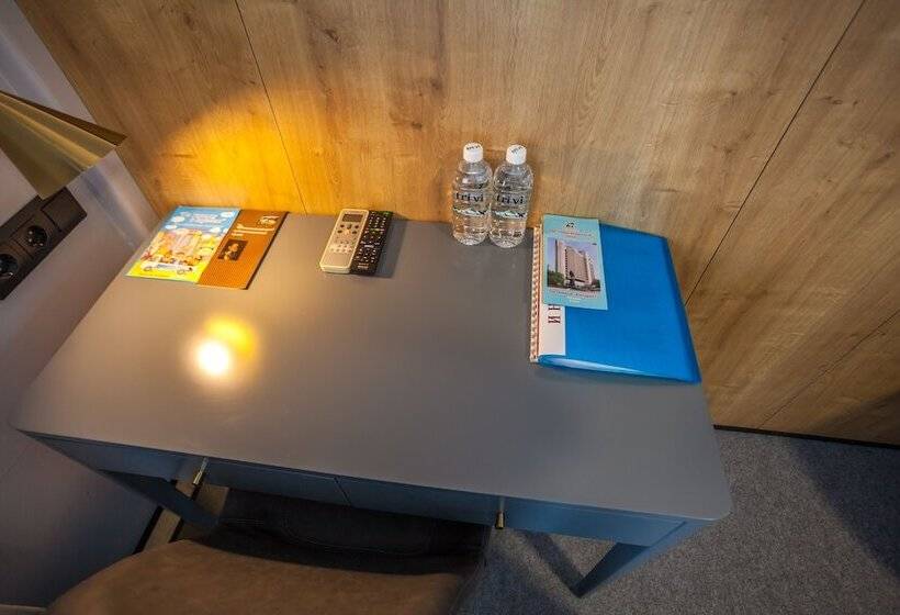 اتاق استاندارد با تخت دوبل, Intourist Khabarovsk