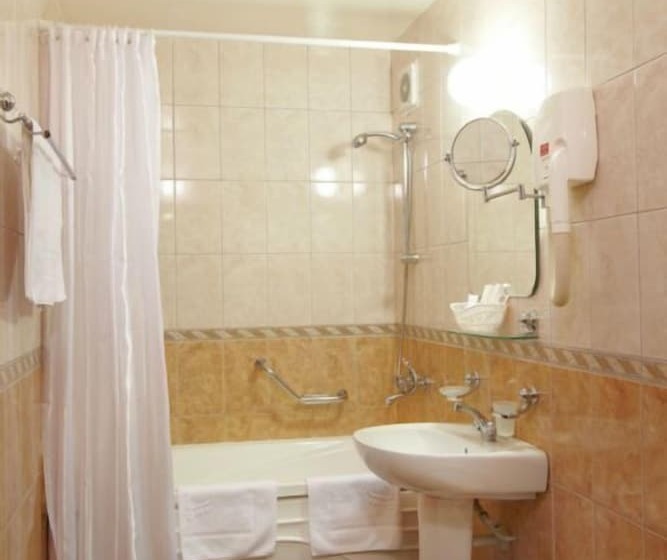 استودیوی استاندارد با تخت دوبل, Intourist Khabarovsk