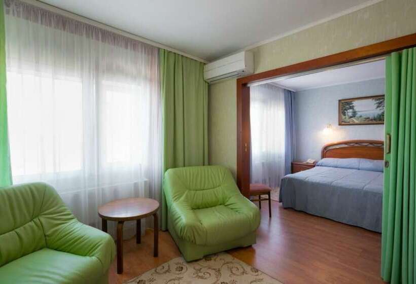 استودیوی استاندارد با تخت دوبل, Intourist Khabarovsk