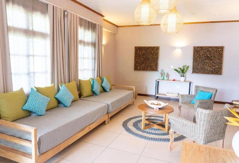 سوییت خانوادگی, L Archipel