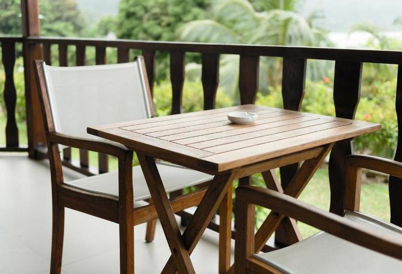 سوییت سوپریور, L Archipel