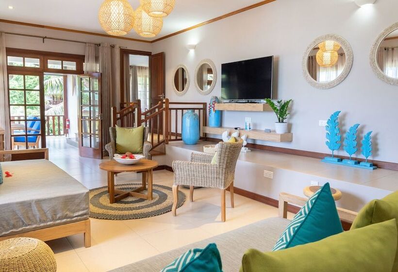 سوییت خانوادگی, L Archipel