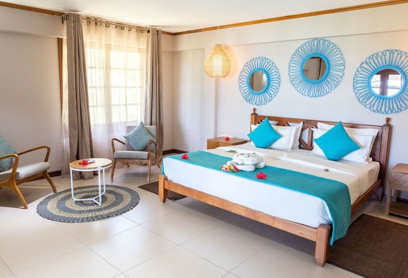 سوییت خانوادگی, L Archipel