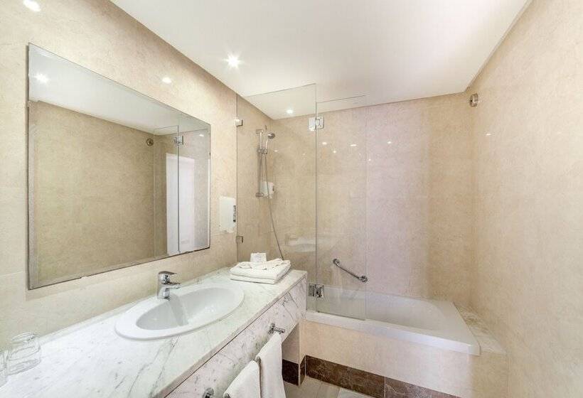 家庭海景房, Tui Blue Manar