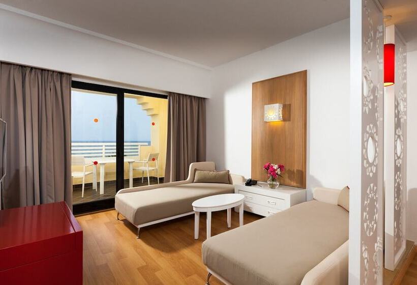 家庭海景房, Tui Blue Manar