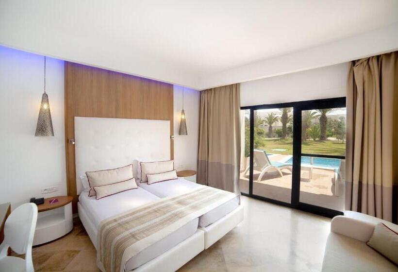 家庭间, Tui Blue Manar