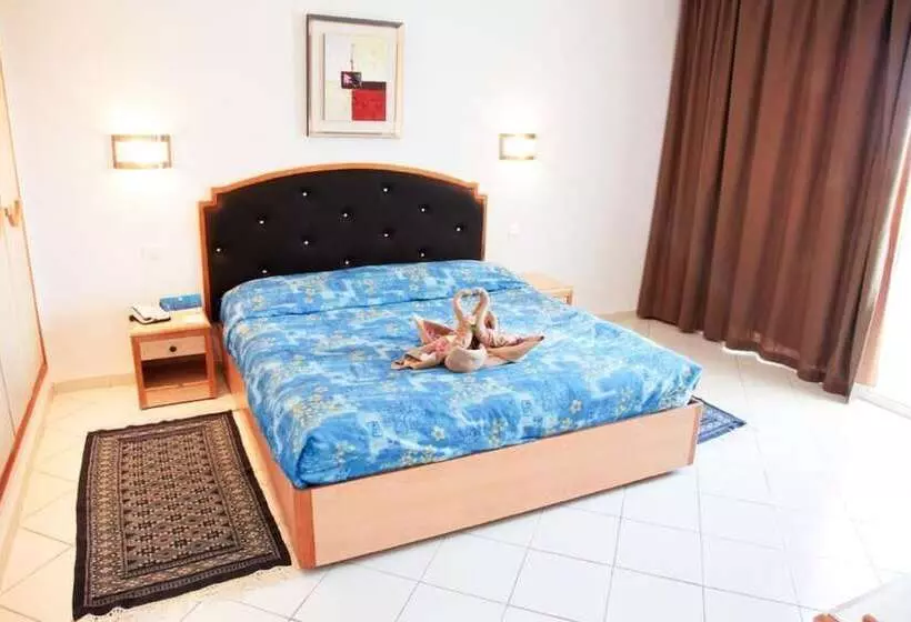 اتاق استاندارد, Nesrine Hammamet