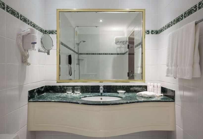 Номер Executive, Radisson Blu Hotel, Yanbu