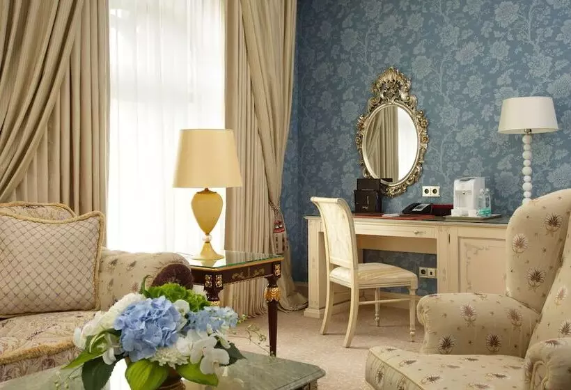 スイート, Radisson Collection Hotel, Moscow