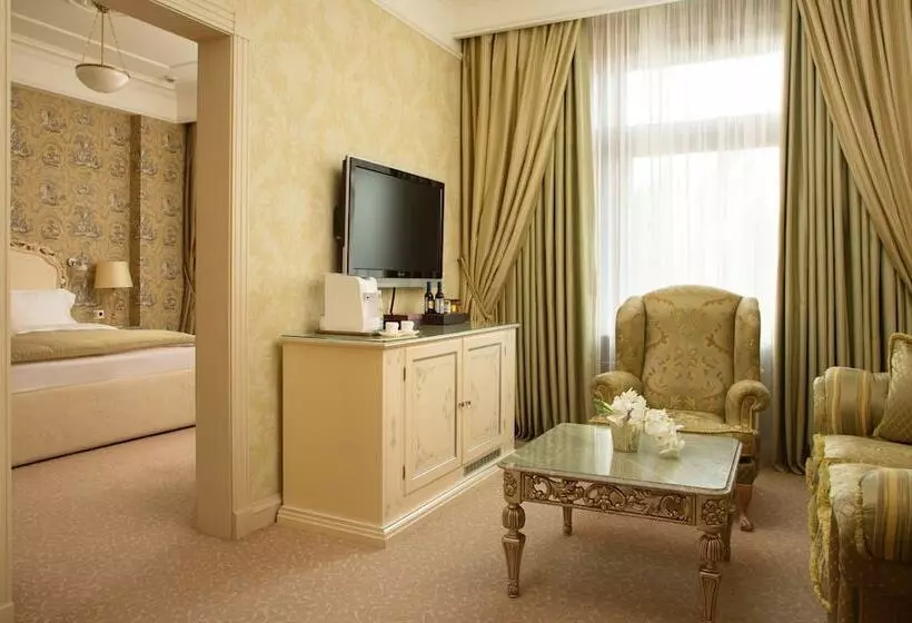 スイート, Radisson Collection Hotel, Moscow