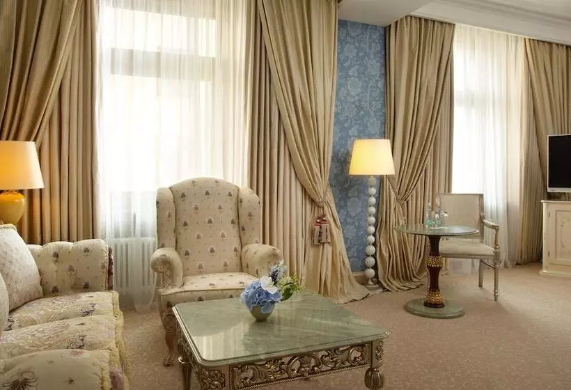 スイート, Radisson Collection Hotel, Moscow