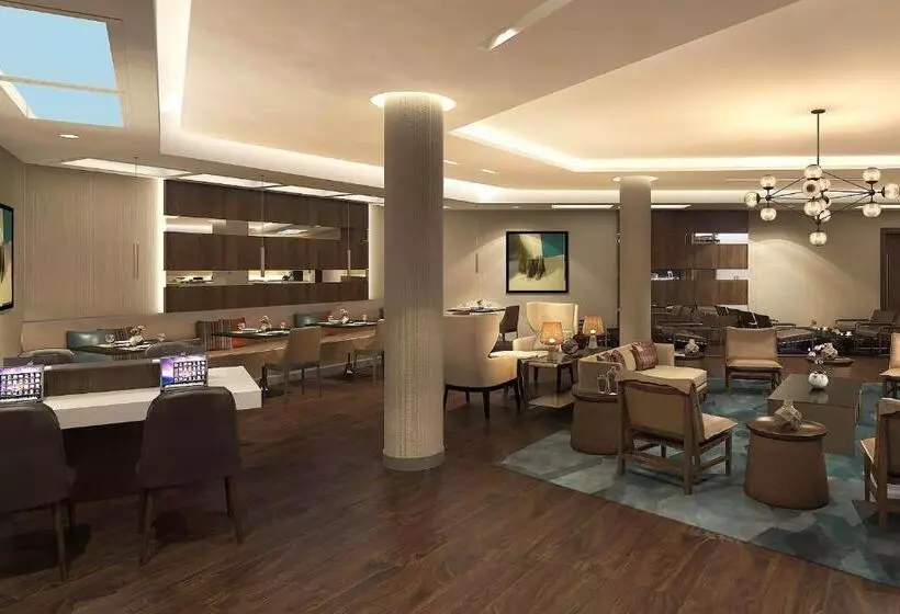 سوئیت جونیور اینتریور, Riyadh Airport Marriott