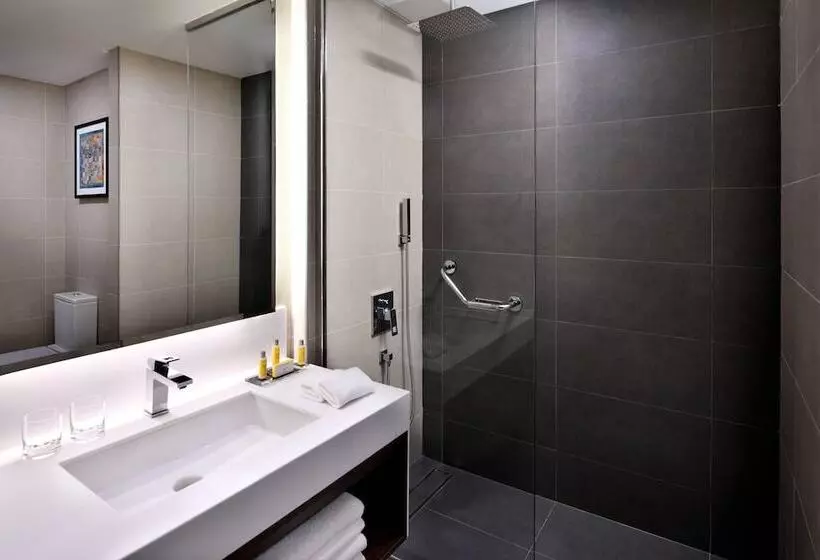 اتاق اجرایی, Riyadh Airport Marriott